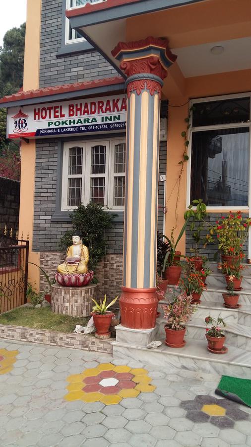 Hotel Bhadrakali Pokhara Inn Buitenkant foto