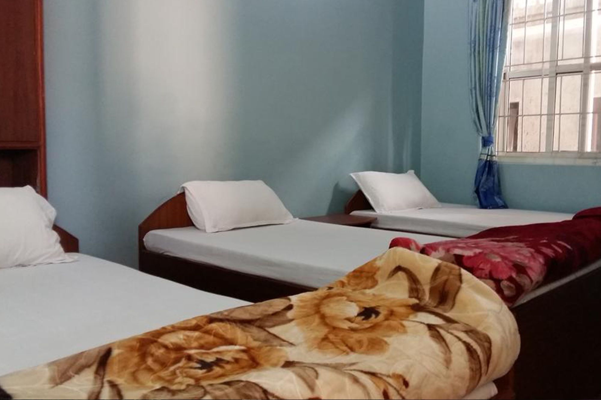 Hotel Bhadrakali Pokhara Inn Buitenkant foto