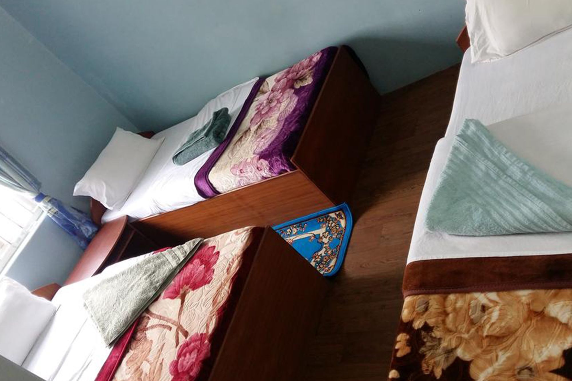 Hotel Bhadrakali Pokhara Inn Buitenkant foto